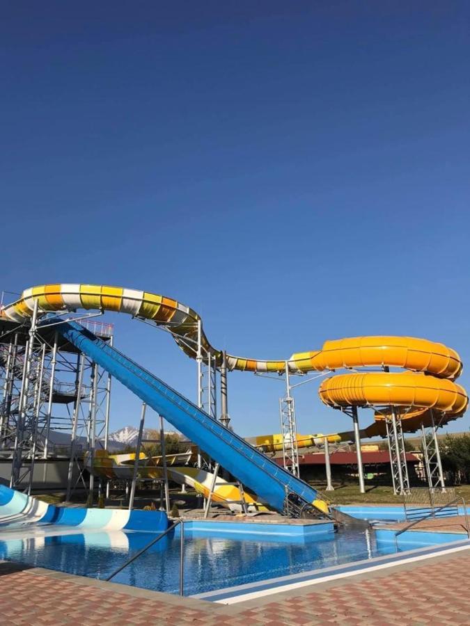 Apartmany Holiday Tatralandia Liptovský Mikuláš Esterno foto